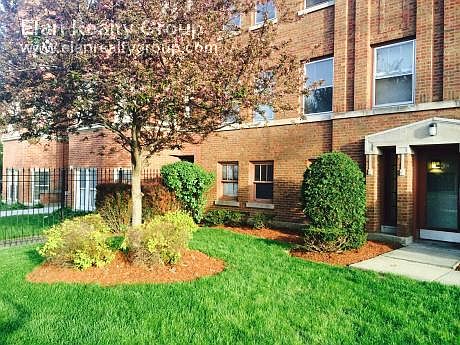 2nd image of 1561 W Birchwood Ave APT 03
