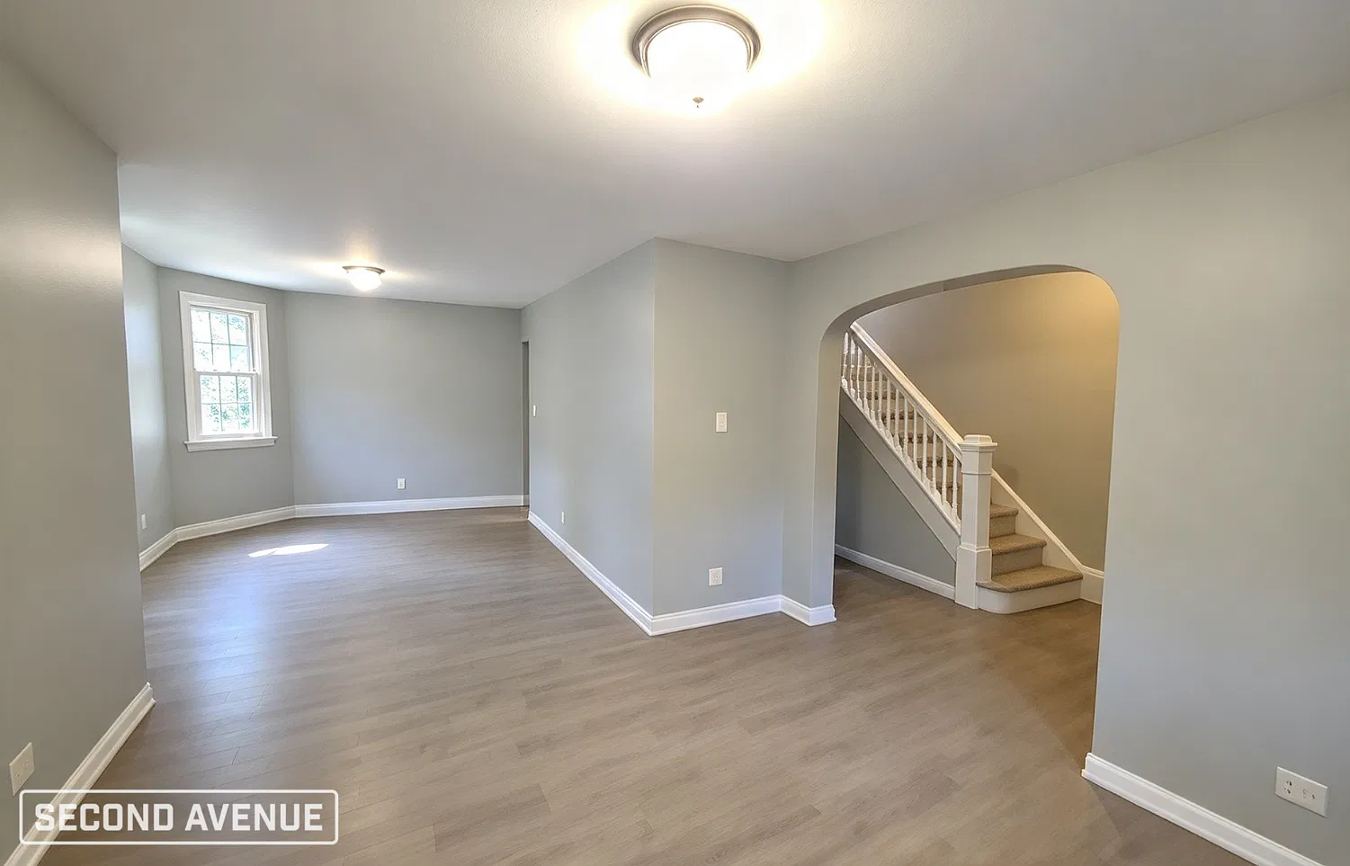 4 bed, 1.5 bath, 1636 sqft, $2,049 — Photo 4
