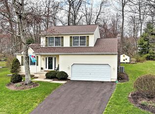 71 N Ridge Run Rd, Sellersville, PA 18960