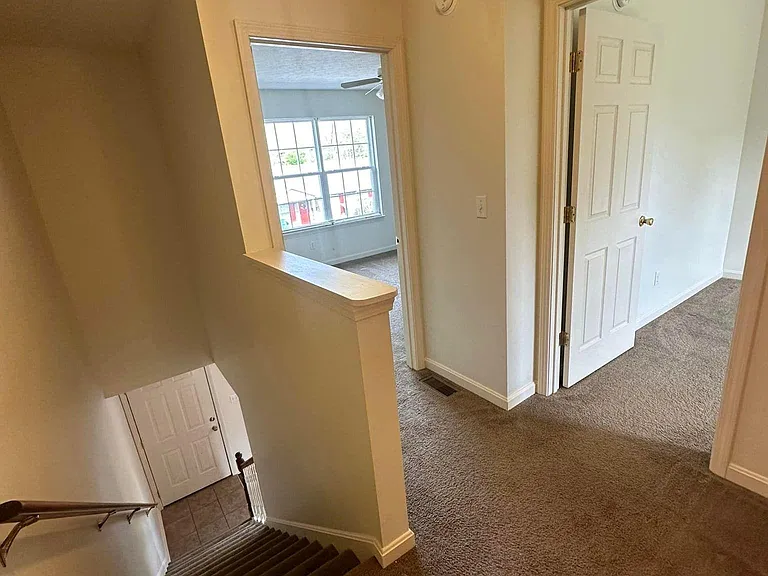 531 Hillcrest Dr #C — Photo 10