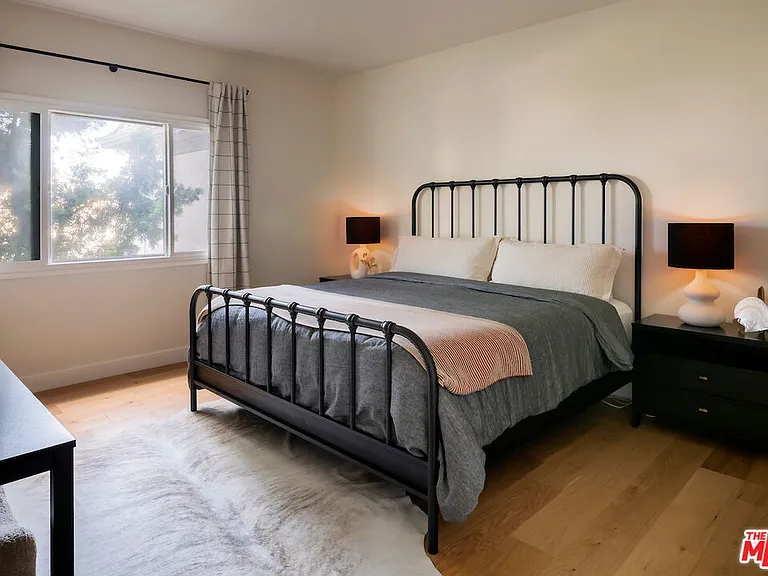 651 Wilcox Ave #3C — Photo 16