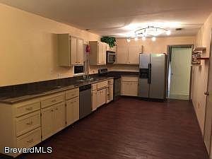 2nd image of 2274 Emerson Dr SE