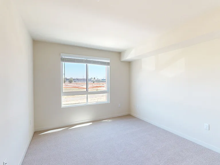 North Grove — Photo 254