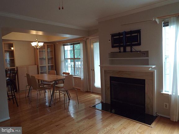 4th image of 10809 Hampton Mill Ter APT 130