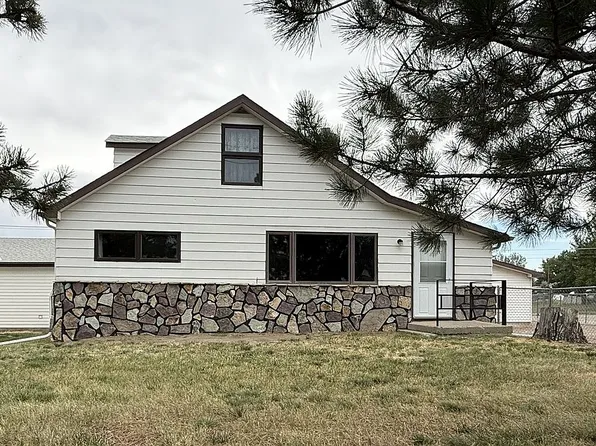 1425 23rd Ave S, Great Falls, MT 59405