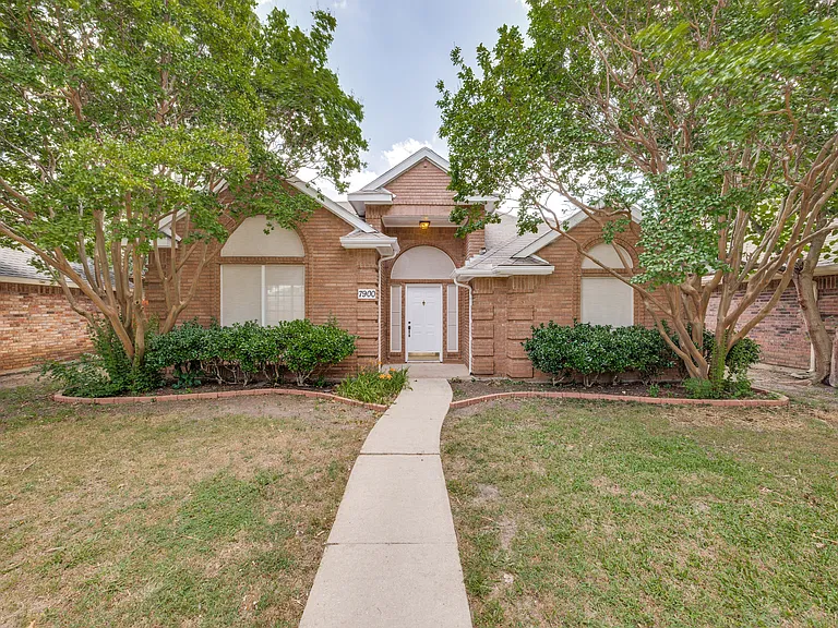7900 Tournament Rd — Photo 1