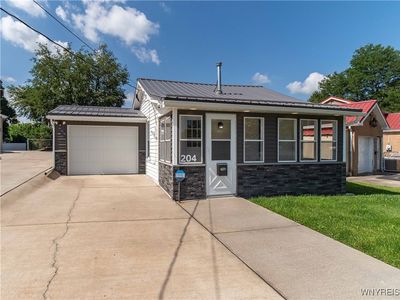 204 N Water St, Gowanda, NY, 14070