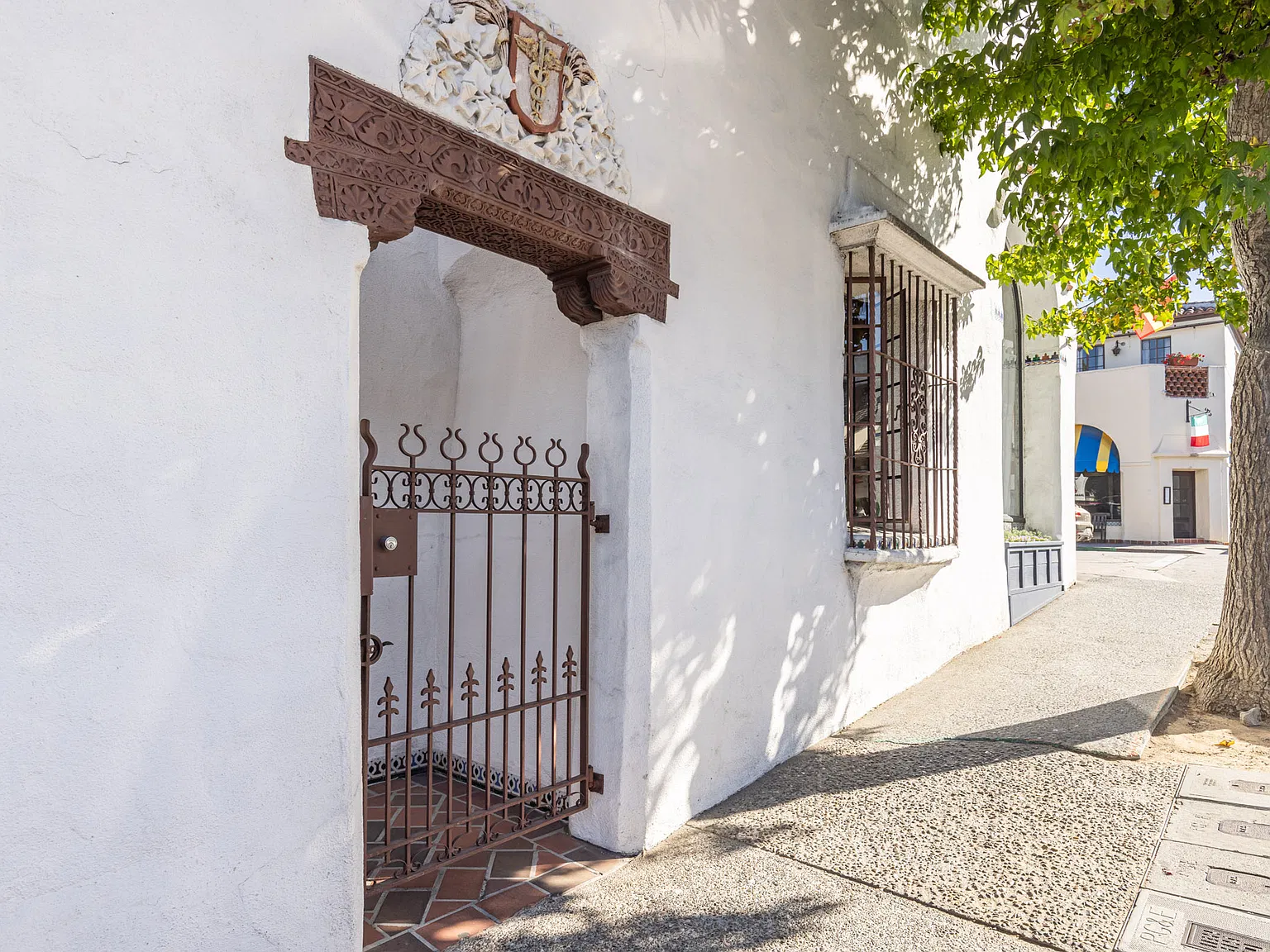 1 bed, $3,250 — Photo 1