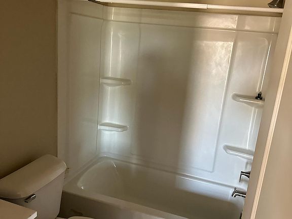 4th image of 12685 Fordline St