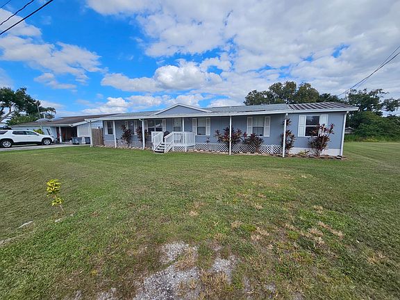 3rd image of 3222 SE 34th Avenue