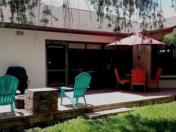 2nd image of 3722 Sabal Springs Blvd