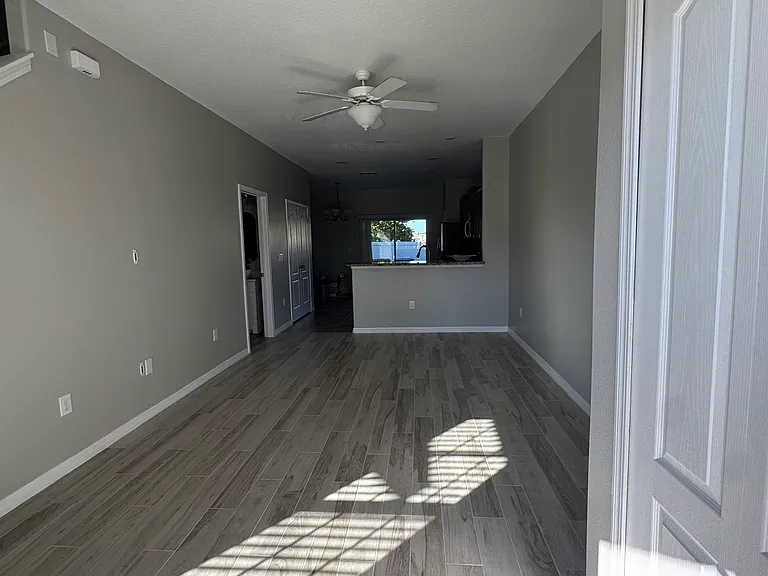 2707 Lantern Hill Ave — Photo 6