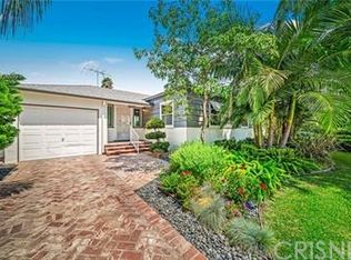 17501 Emelita St, Encino, CA 91316