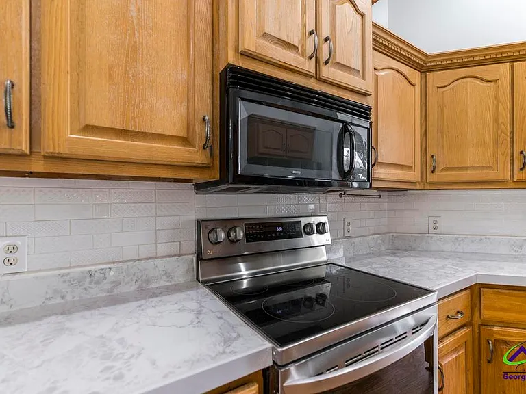 217 Sedgebrooke Dr — Photo 13