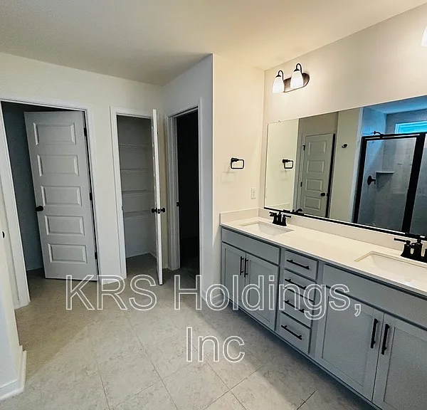 2220 Patrick Dr — Photo 15