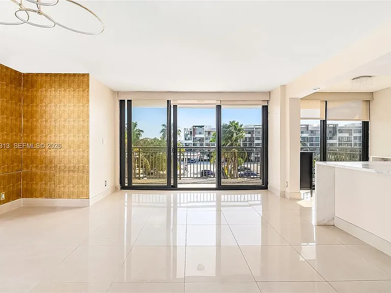 3031 N Ocean Blvd #406 — Photo 3