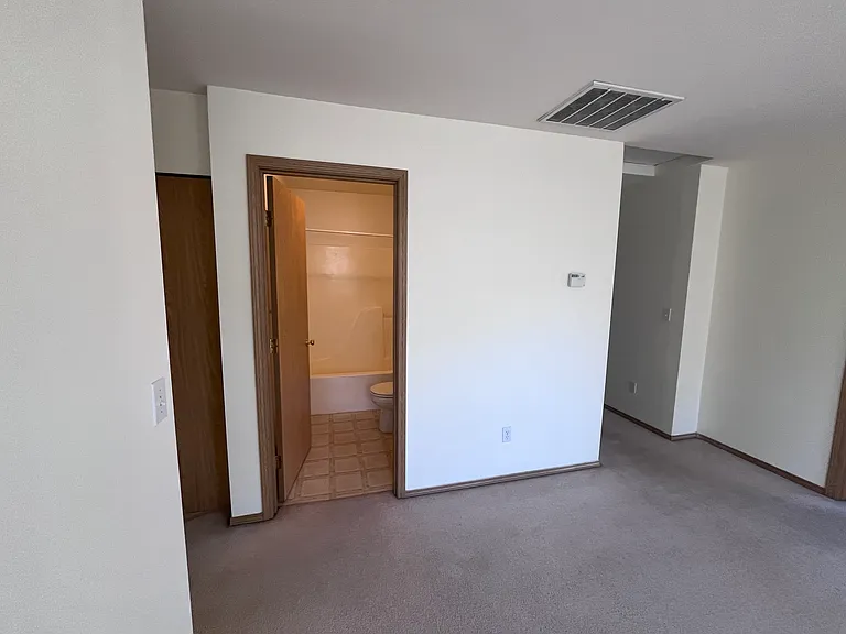Upstairs bathroom adjacent to bonus area
