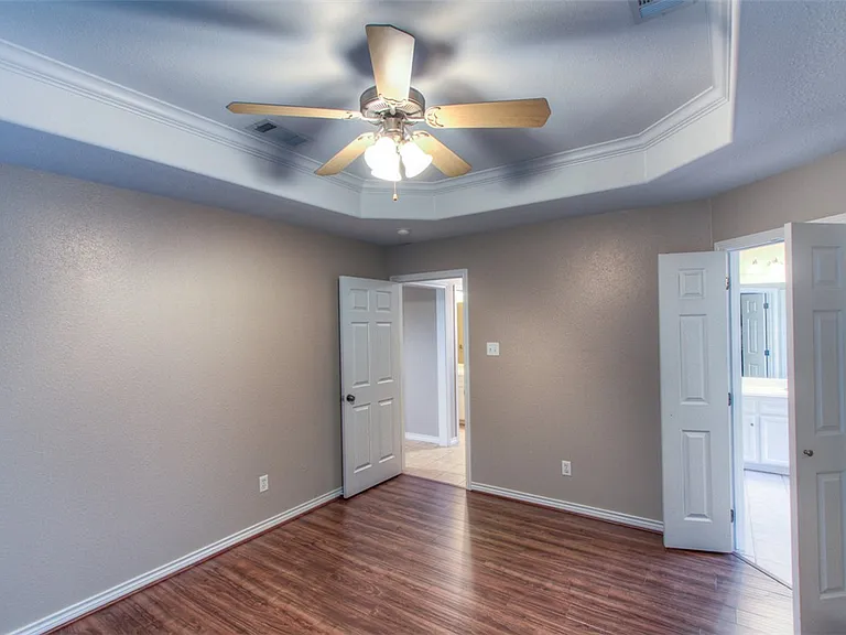 3302 Fredrick Ct — Photo 10