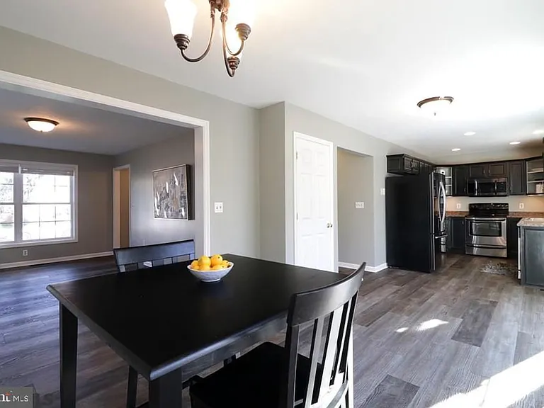 164 Whisper Ridge Dr — Photo 6