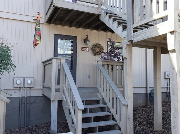 700 Captains Cove Ct Unit 5, Salem, SC 29676