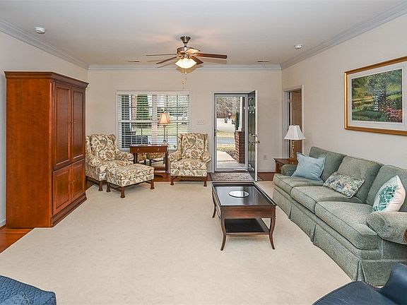 5th image of 9034 Vidette Ln