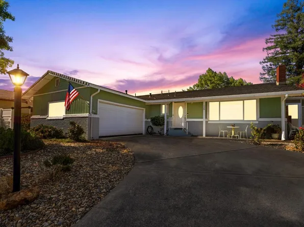138 Carlsbad Circle, Vacaville, CA 95687