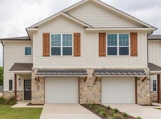 556 Galt Dr, Stephenville, TX 76401