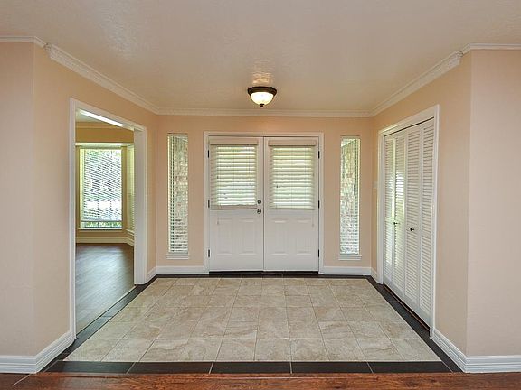 4th image of 14103 Briar Place Dr