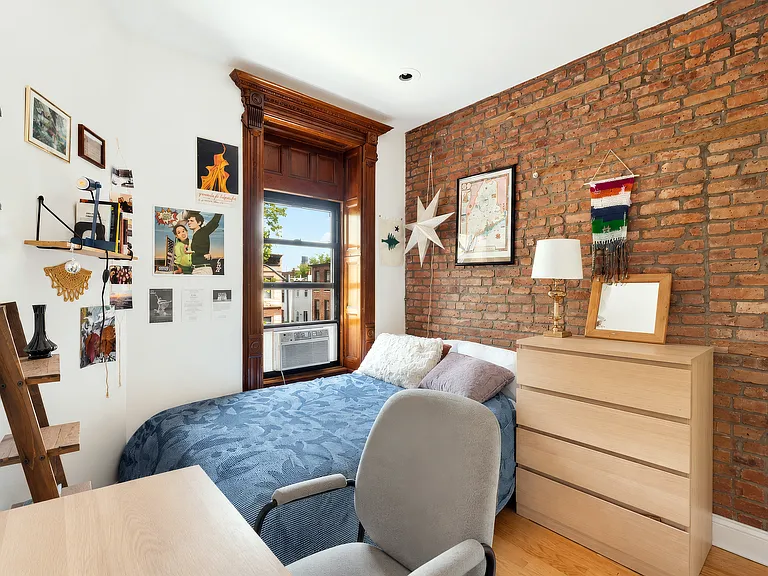 494 Macdonough St #2 — Photo 6