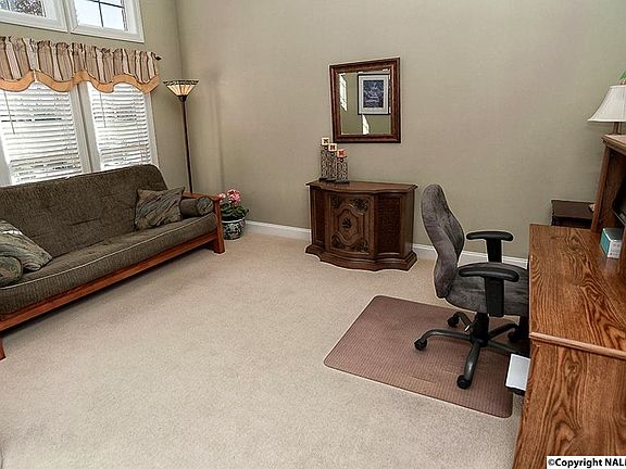 4th image of 106 Misty Hollow Way