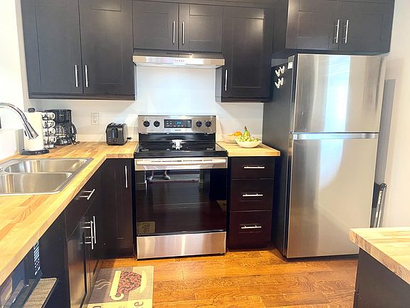 2nd image of 2400 NE 1st Ln APT 209