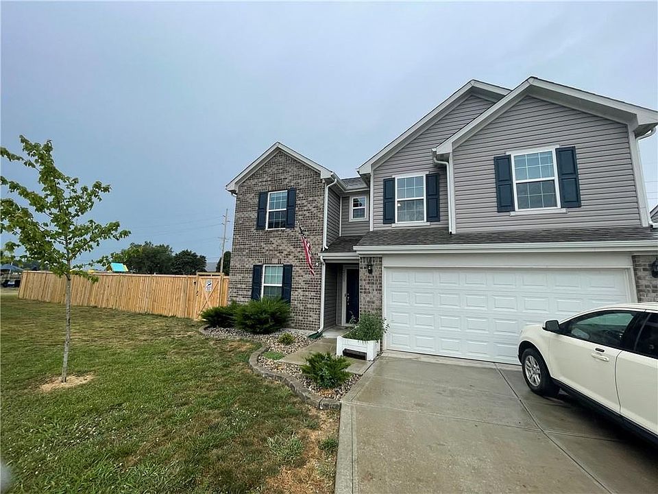 1st image of 2003 Red Oak Ct