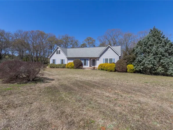 108 Pearman Dr, Pendleton, SC 29670