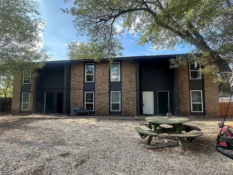2nd image of 8611 Putnam Dr