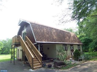 6036 Sheaff Ln, Fort Washington, PA 19034