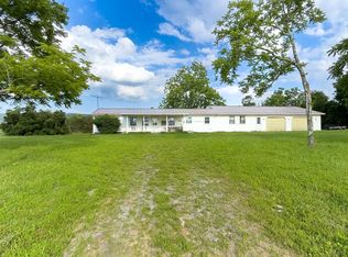 11101 Winchester Grade Rd, Berkeley Springs, WV 25411