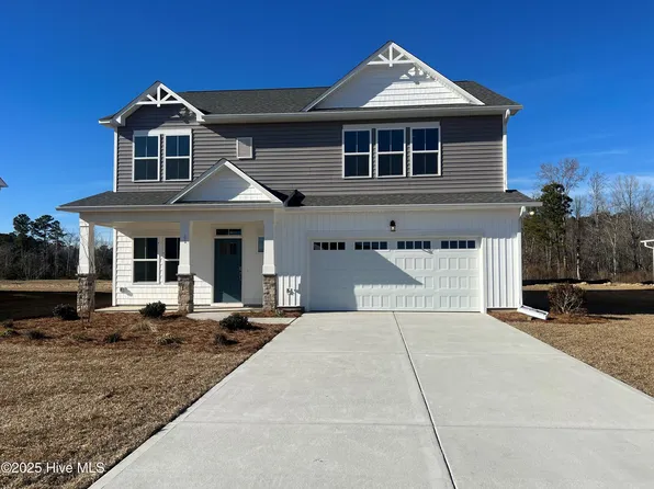 41 N Dyer Drive, Hampstead, NC 28443