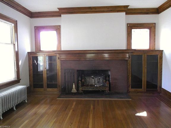 5th image of 14823 Lake Ave