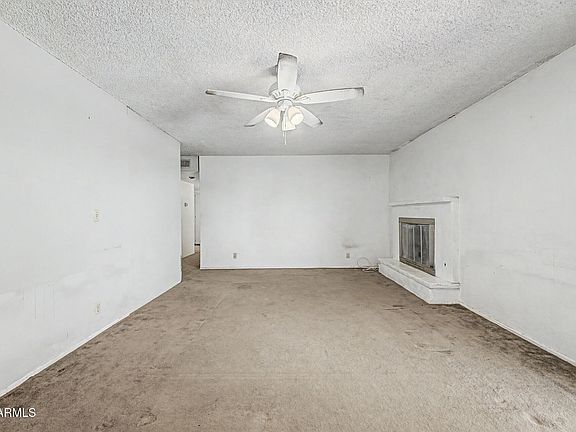 2nd image of 3522 W MERCER Lane