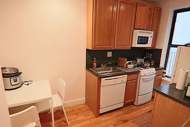 Rented by PMG Real Estate 