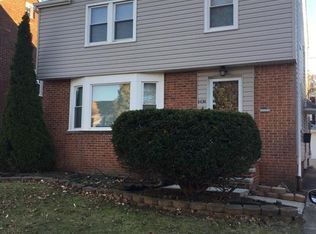 4434 Baintree Rd, University Heights, OH 44118