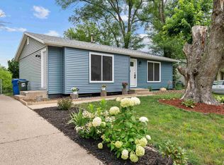 3416 W 29th St, Davenport, IA 52804