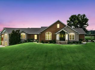 1059 Glover Rd, Glasgow, KY 42141