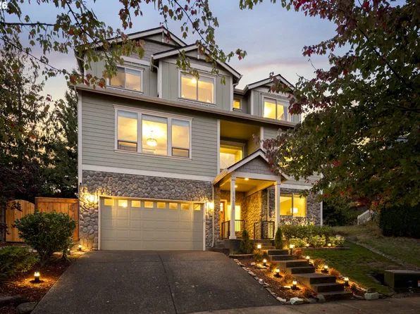 14439 SE Crystal St, Portland, OR 97236