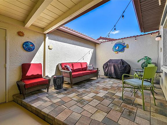 3rd image of 3830 Bal Harbor Blvd APT 21
