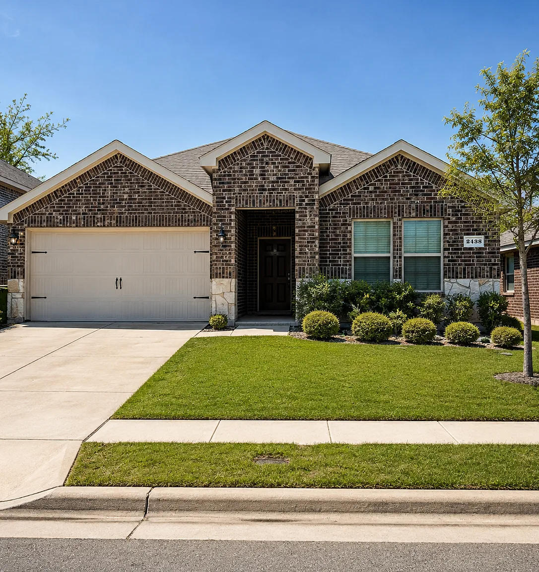 4 bed, 1669 sqft, $2,350 — Photo 1