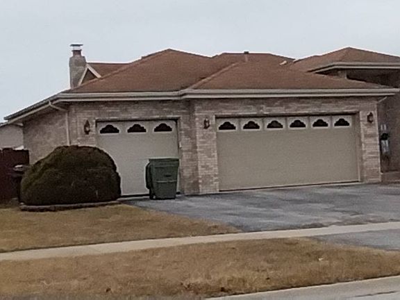 3rd image of 19030 Marylake Ln