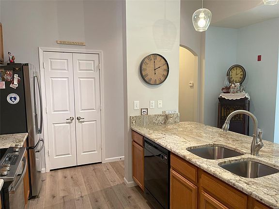 5th image of 31 Kassebaum Ln APT 303