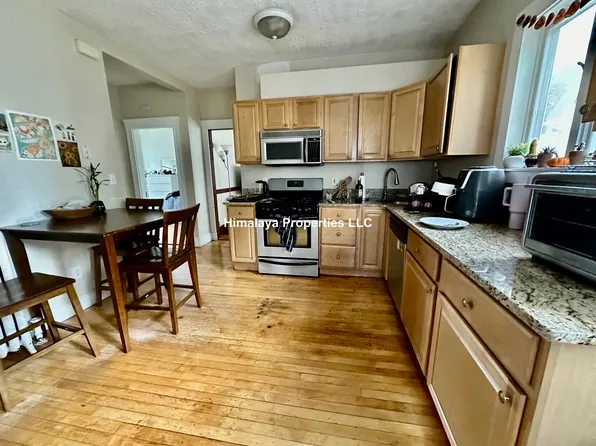 20 Sunset Rd, Somerville, MA