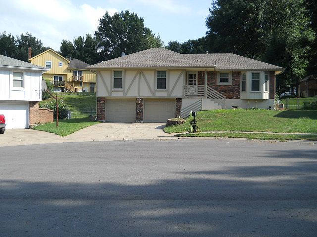 1st image of 18005 E 25th Ct S